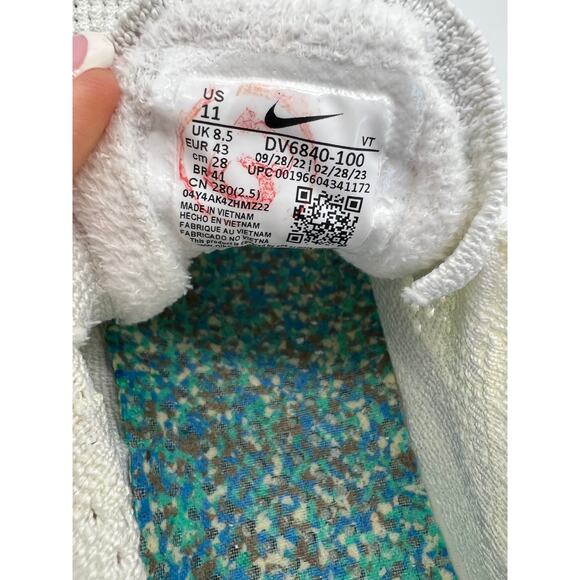 Nike Air Vapormax 2023 FK Flyknit White DV6840 100 Women's Size 11 Grade B - Picture 3 of 11